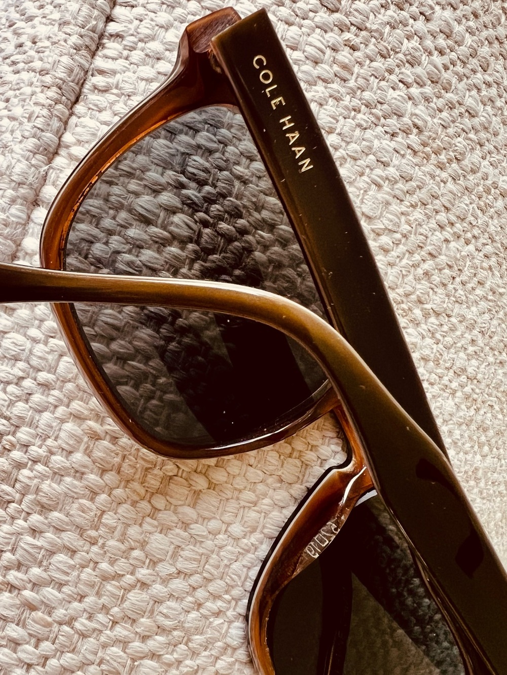 Vintage Classy Cole Haan CH702 model frames in the "Olive Laminate" color.